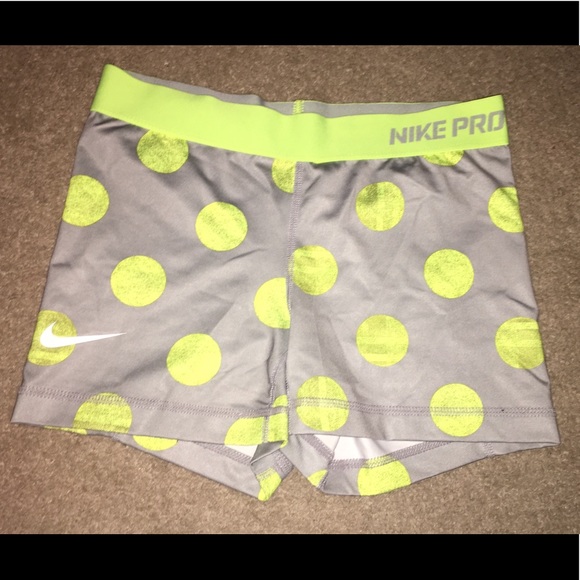Nike Pro Dri-Fit Spandex - Picture 1 of 3